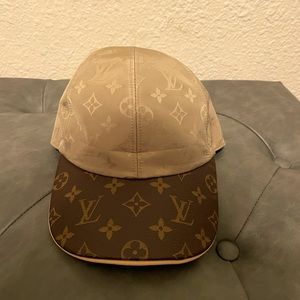 Louis Vuitton Unisex Baseball Hat 100% Authentic!
